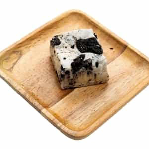 Buc-ee’s Cookies & Cream Fudge